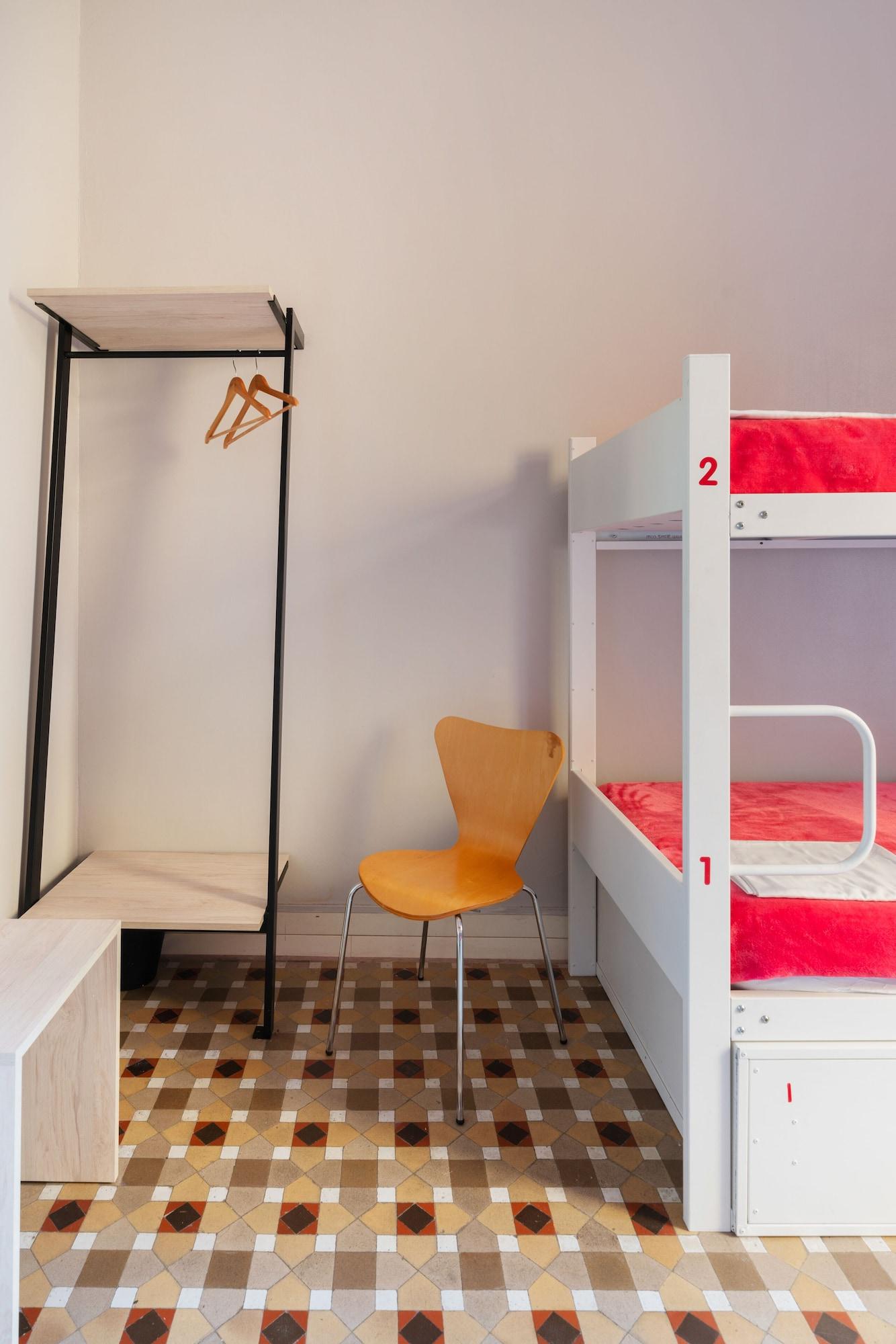 Red Nest Hostel Valencia Ngoại thất bức ảnh