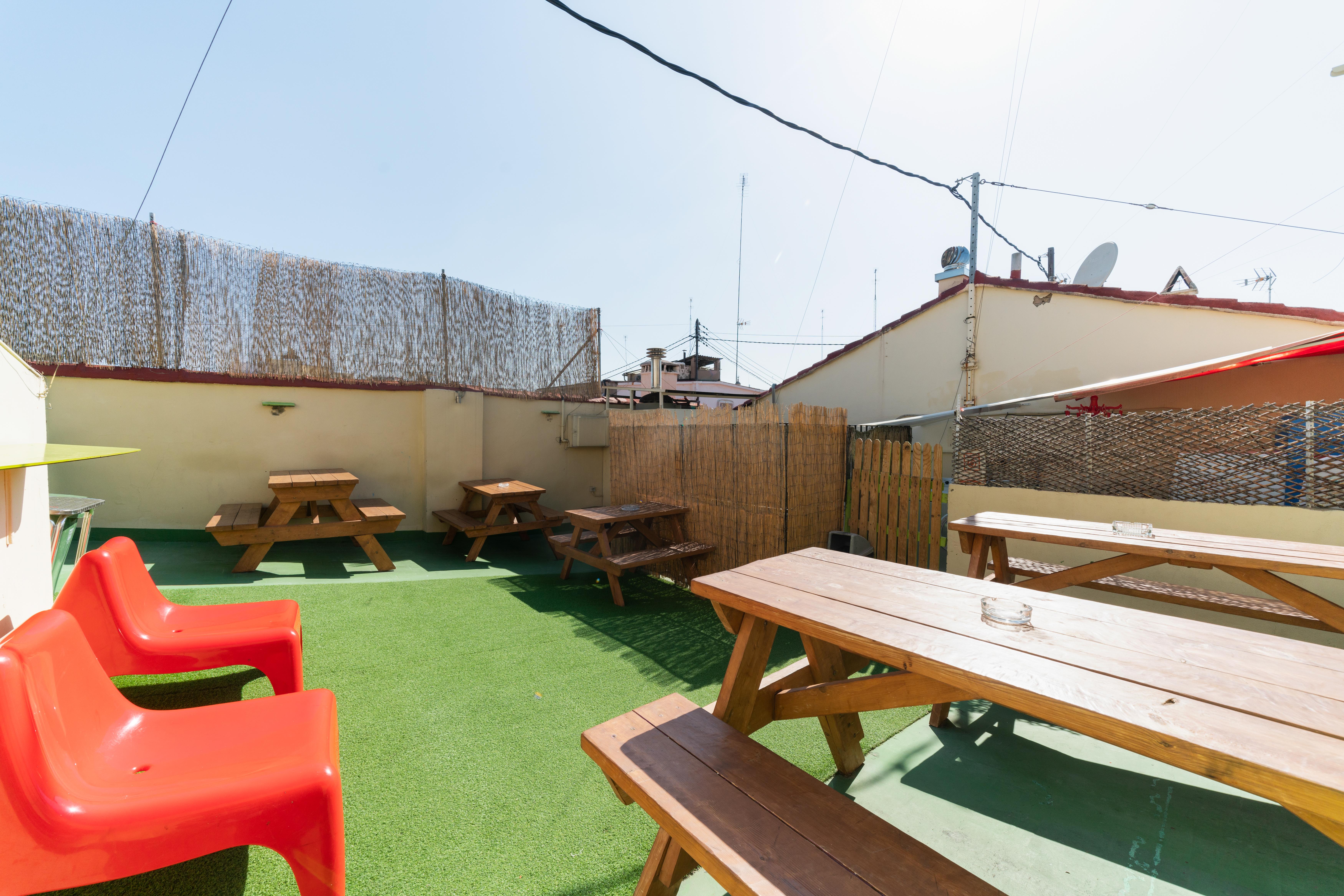 Red Nest Hostel Valencia Ngoại thất bức ảnh